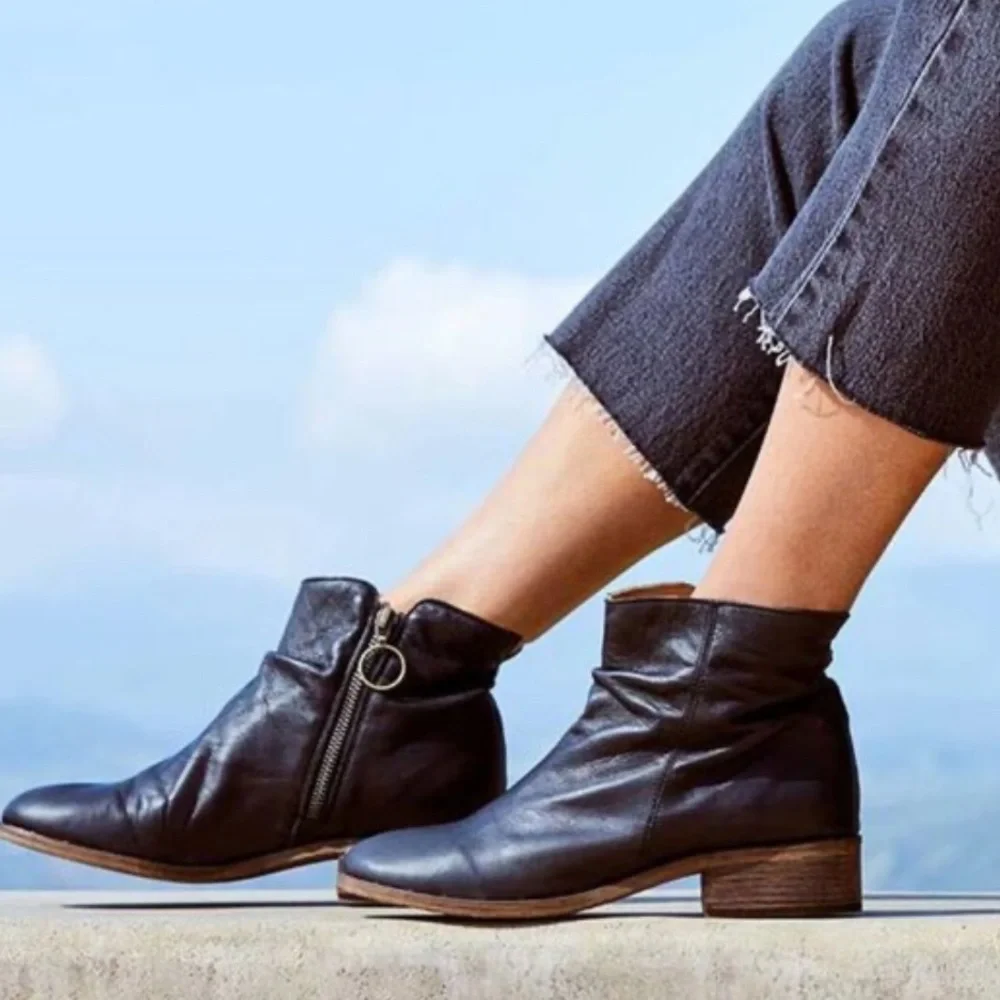 Beek Ouail Ankle‎ Bootie Boots Black Leather